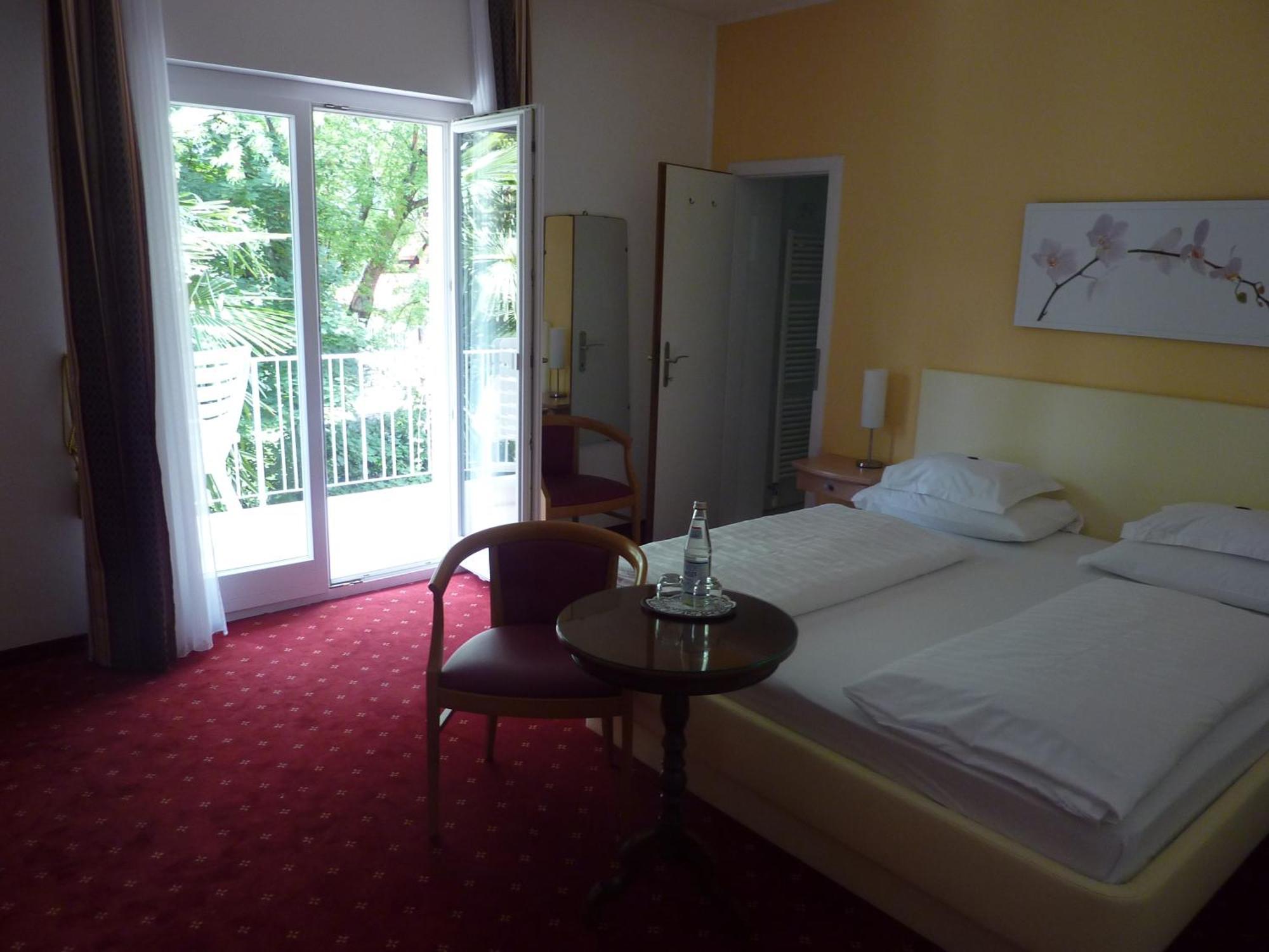 Hotel Zima Merano Oda fotoğraf