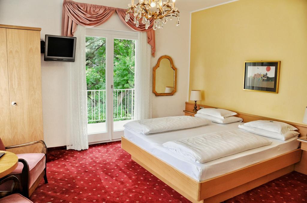 Hotel Zima Merano Oda fotoğraf